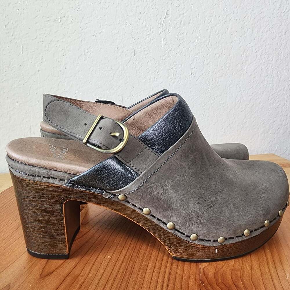Dansko Shoes Womens Size 9.5 EU 40 Gray Leather Slingback Studded Platform Heel - Picture 1 of 13